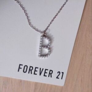 Forever 21 B Pearl Silver Pendant Necklace Y2k